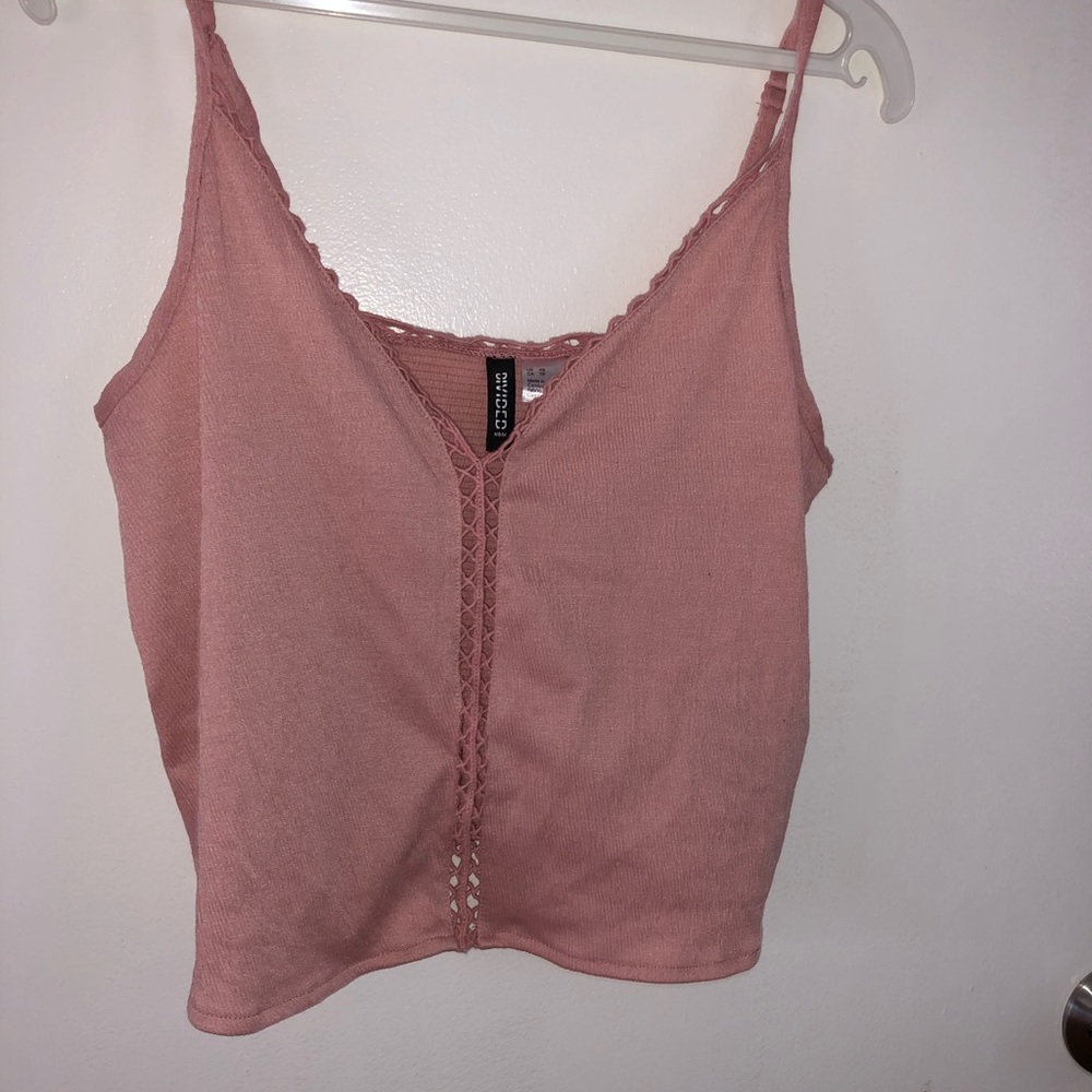 H&M sleeveless pink shirt